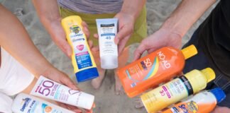 Top 10 best sunscreen for face in india with price Top 10 best sunscreen for face in india with price